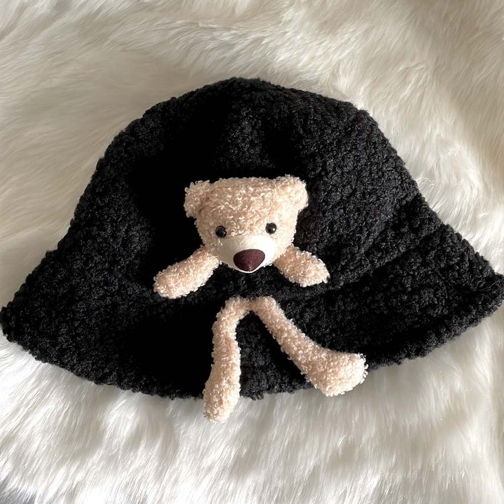 NWOT Teddy Bear Bucket Hat - Picture 5 of 9